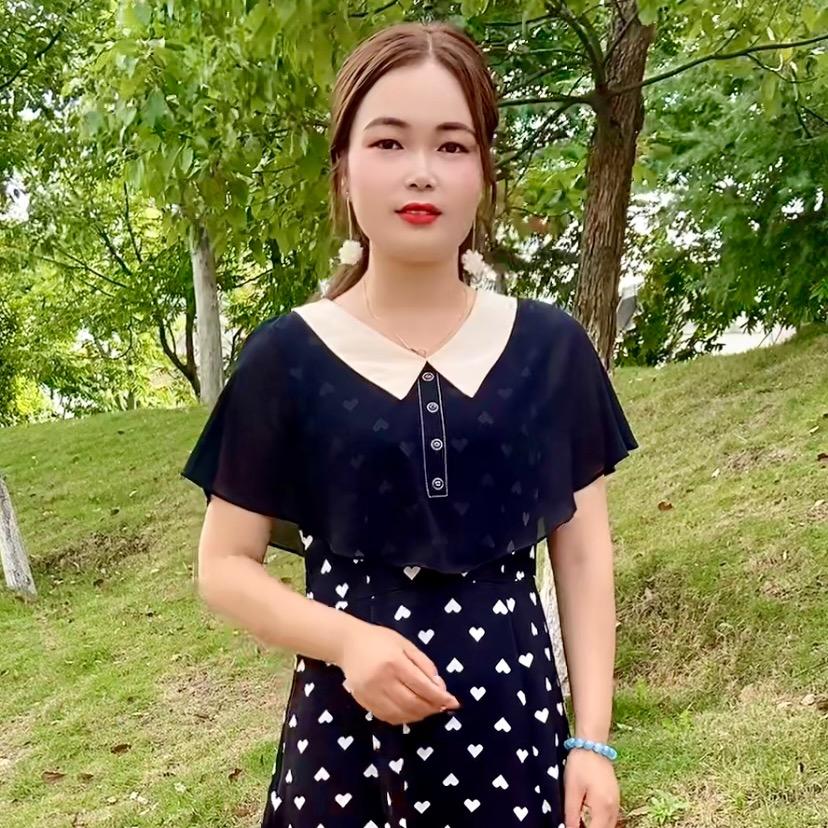 六安市裕安区女孩服装经营部