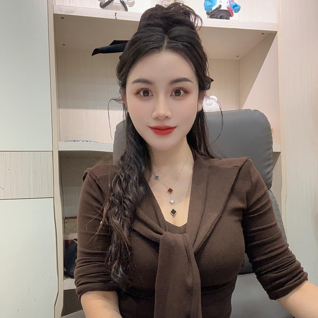 丹妮的变美日记