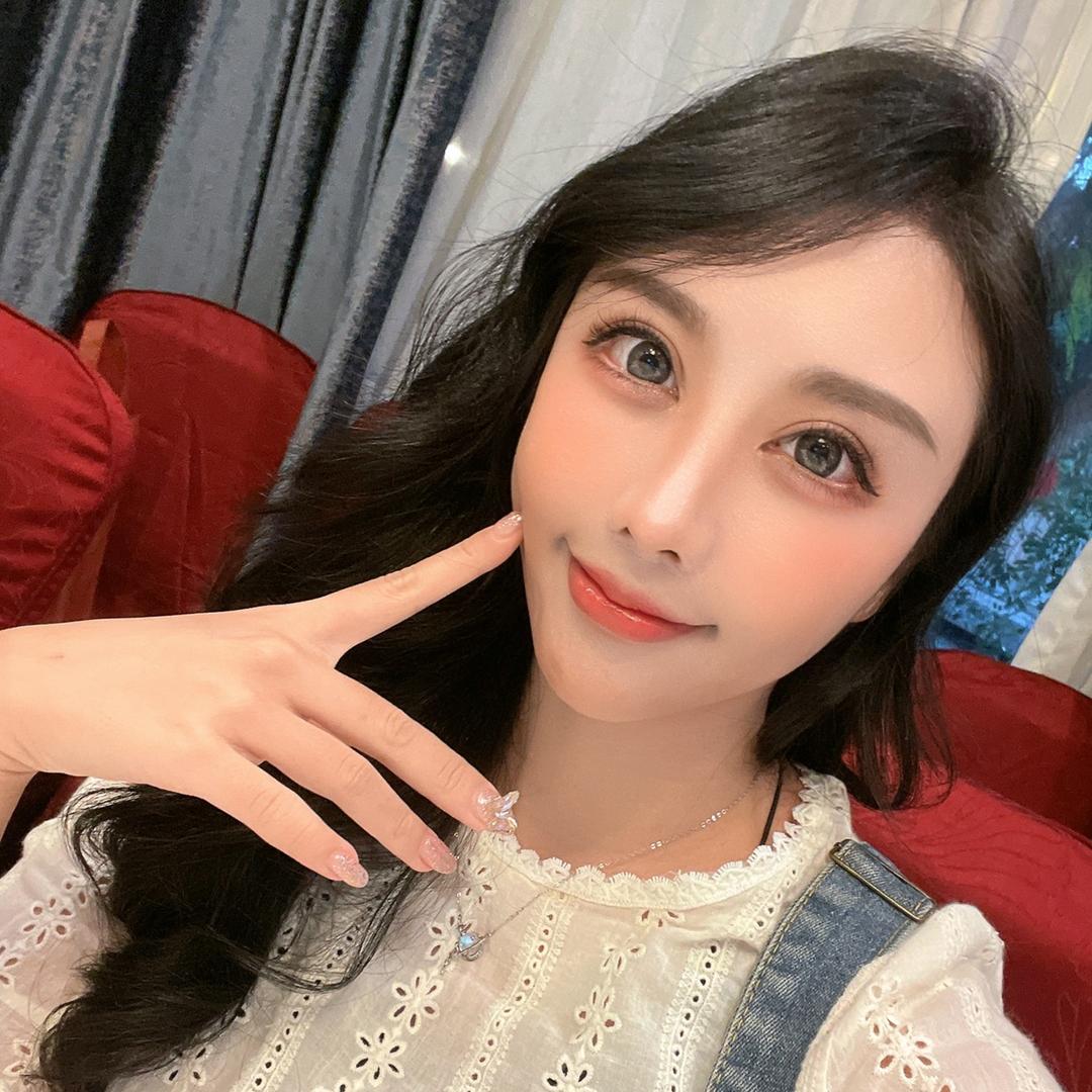 天怡Babe
