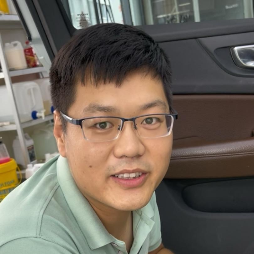 阿豪在济宁开洗车店