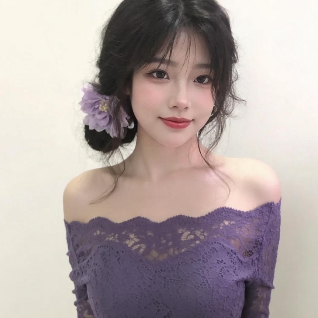 爱笑的那个女孩