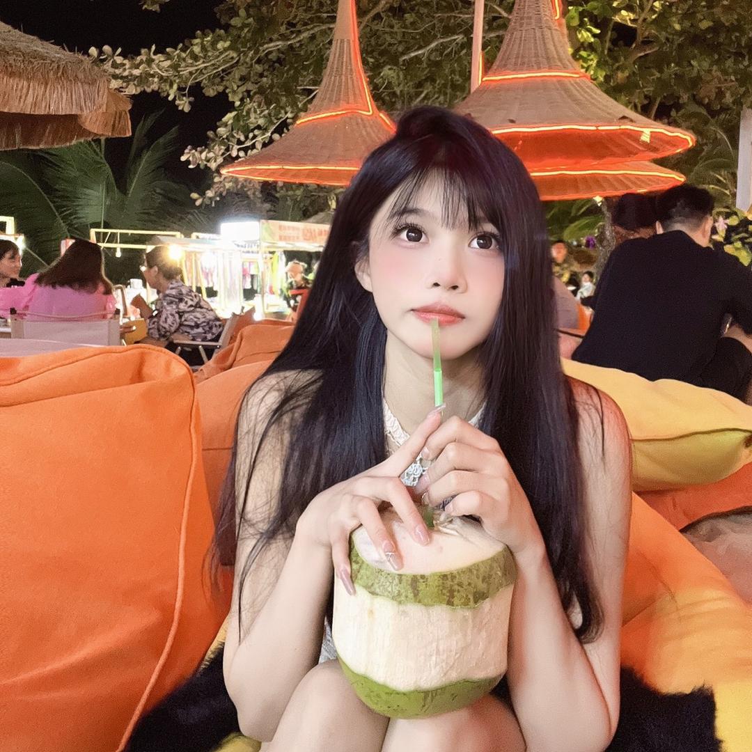 奶嘤