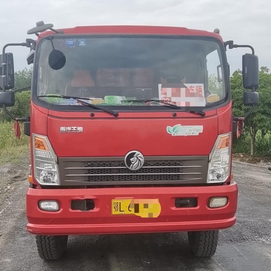 鄂南自卸车