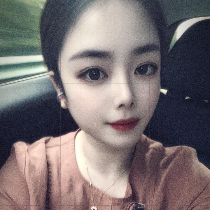六月
