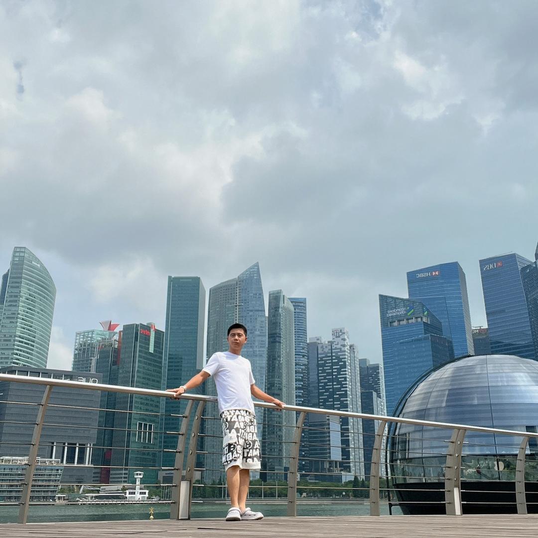 ℳ๓ 一介俗人°ꦿ⁵: