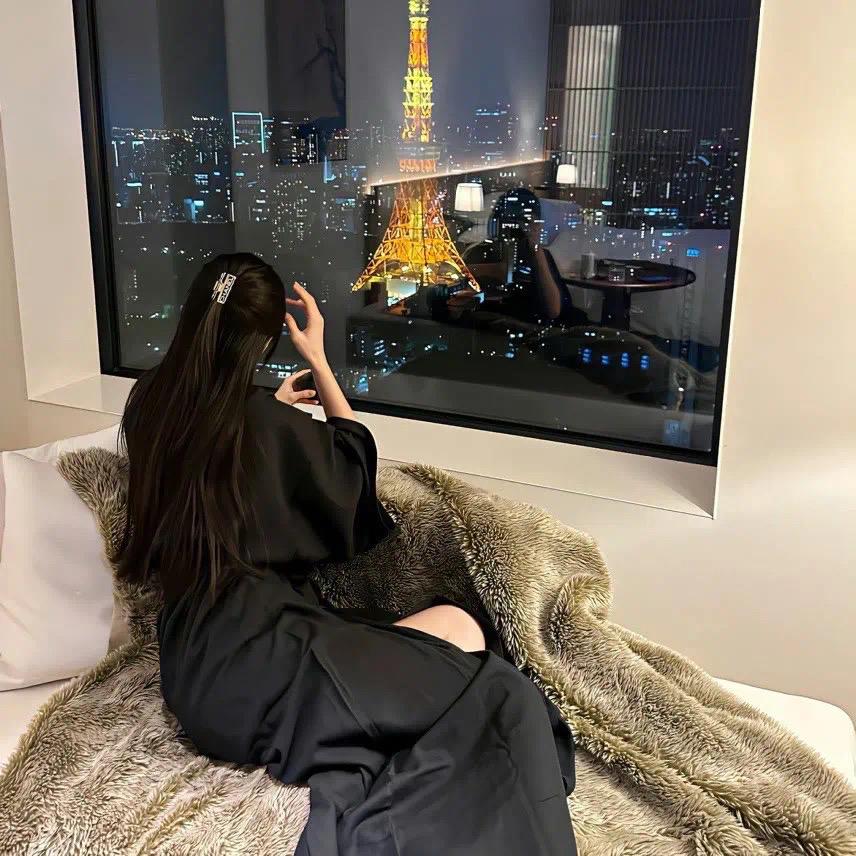 小🦌不在的小店.