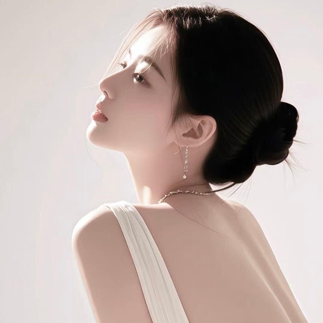 李可爱，👑🍑