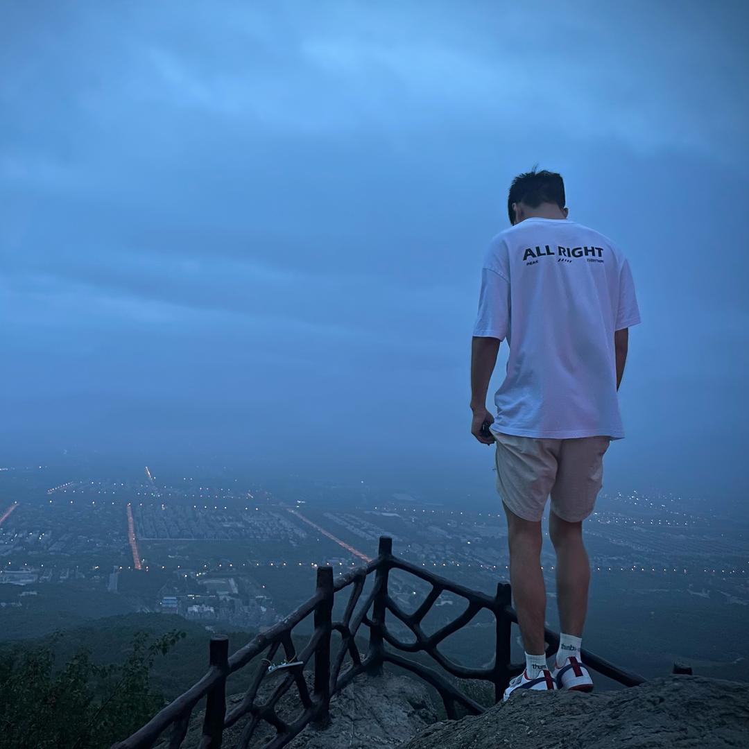 今不想要说话🇨🇳