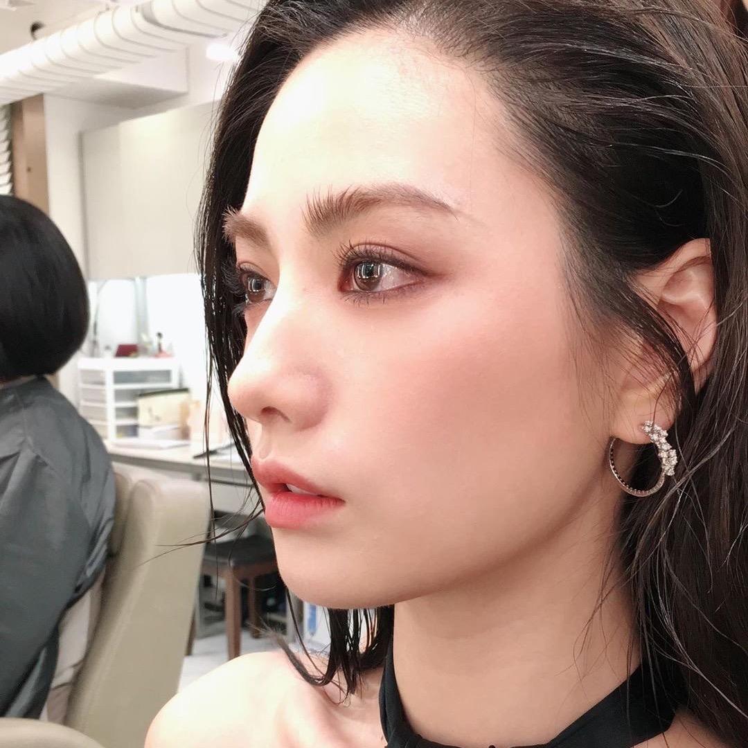 晶爷的春天头像