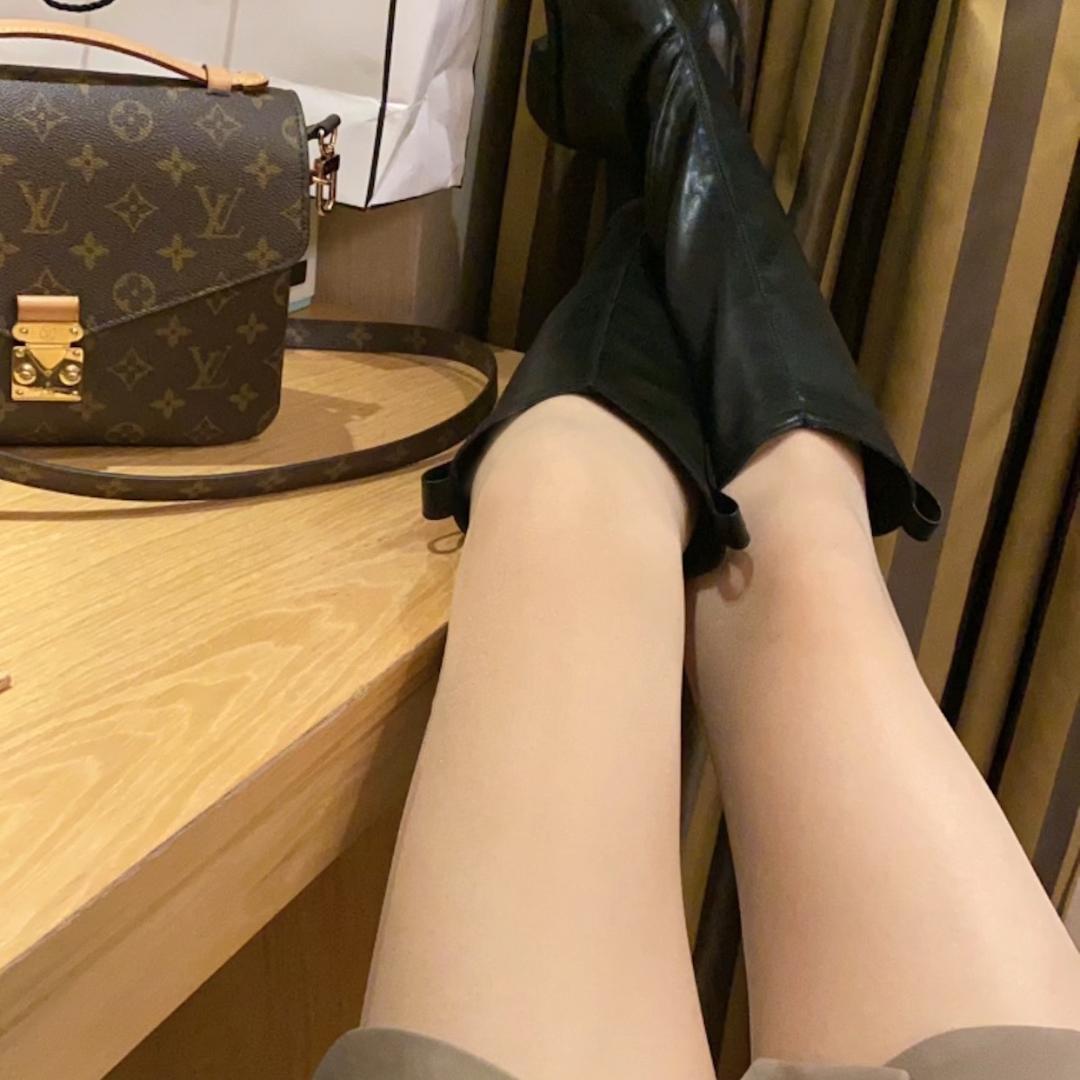 长沙市雨花区遇她服装贸易商行