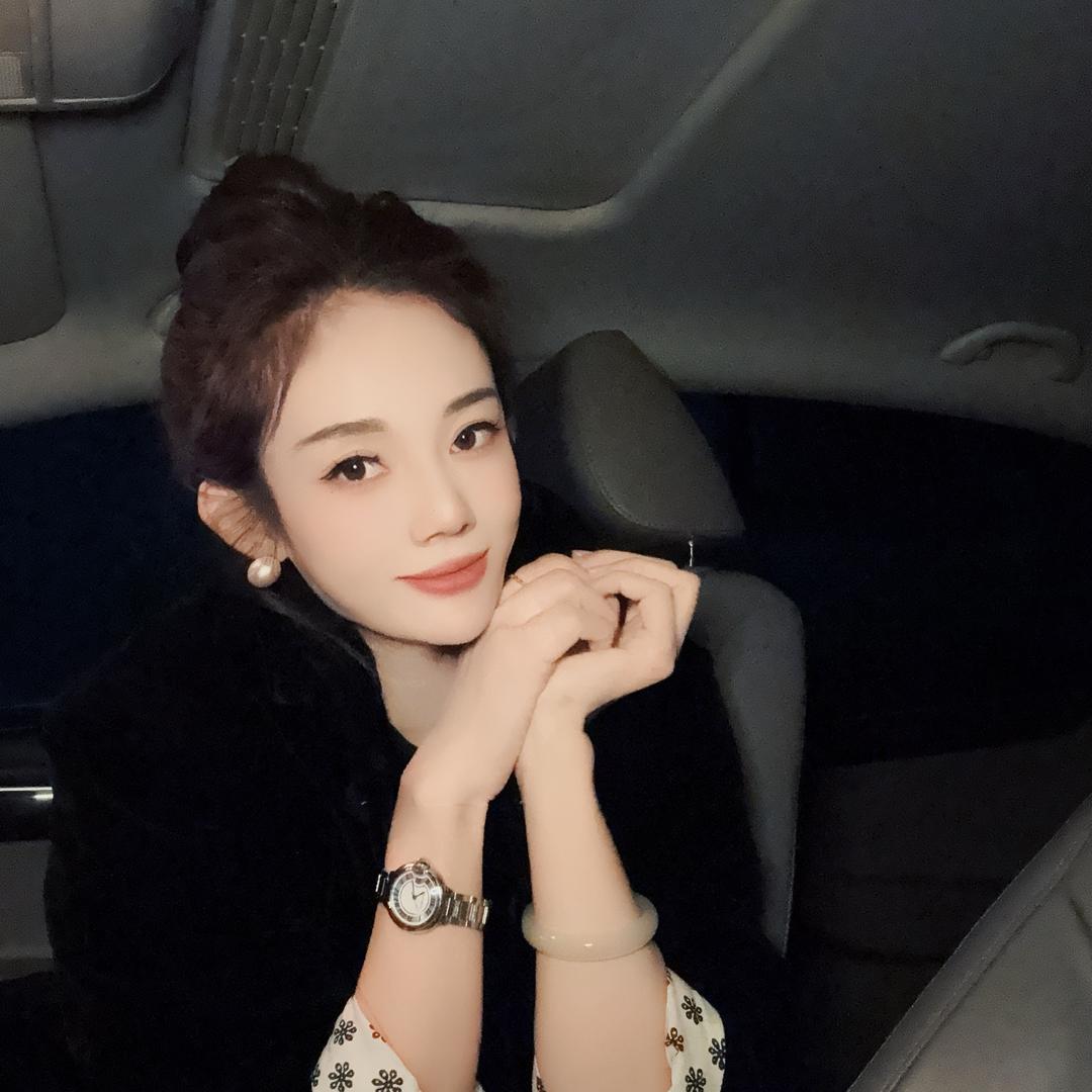 张小静服饰