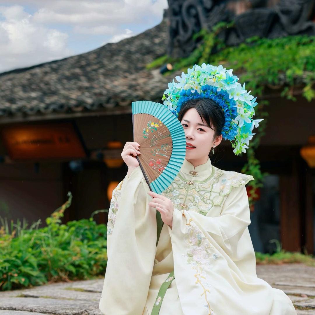 铜陵金融周经理