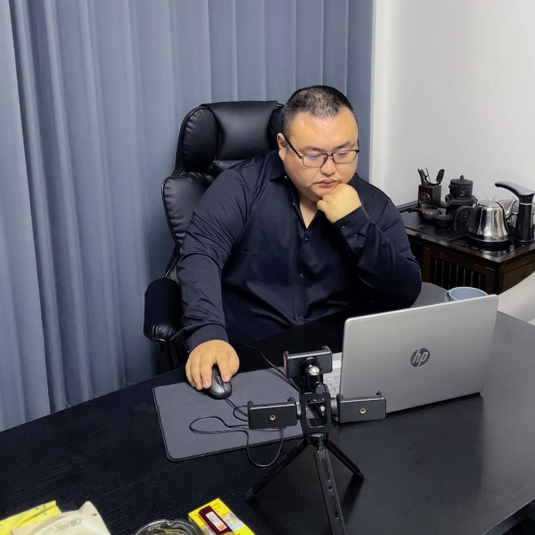 吃喝玩乐老李哥