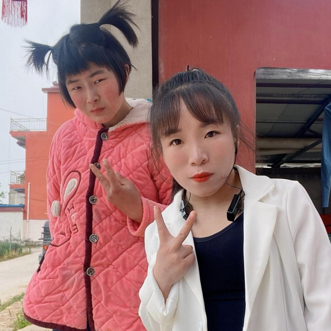 丹丹小慧姑嫂12月11号弟弟结婚大喜