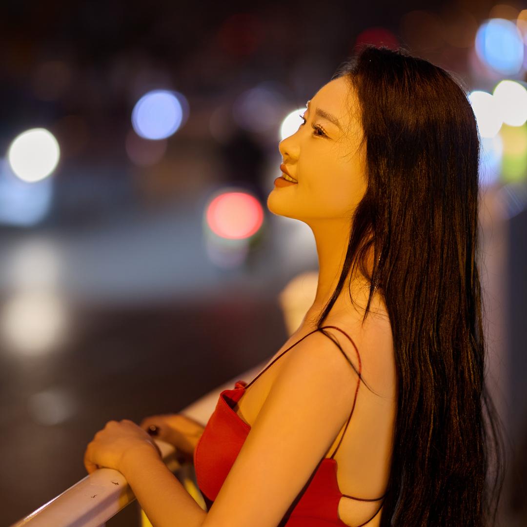 凤飞文化传媒黎小凤