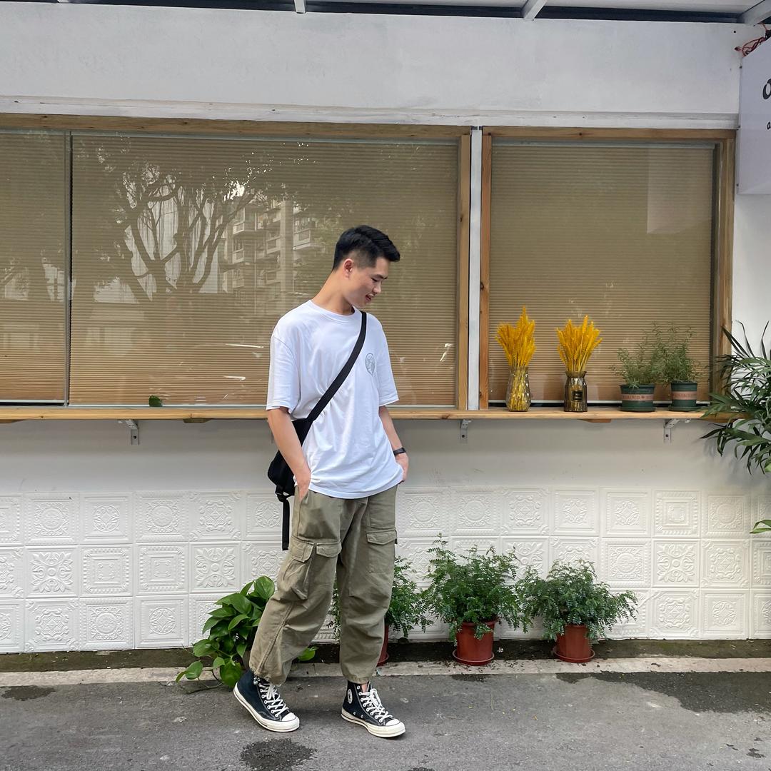 八九