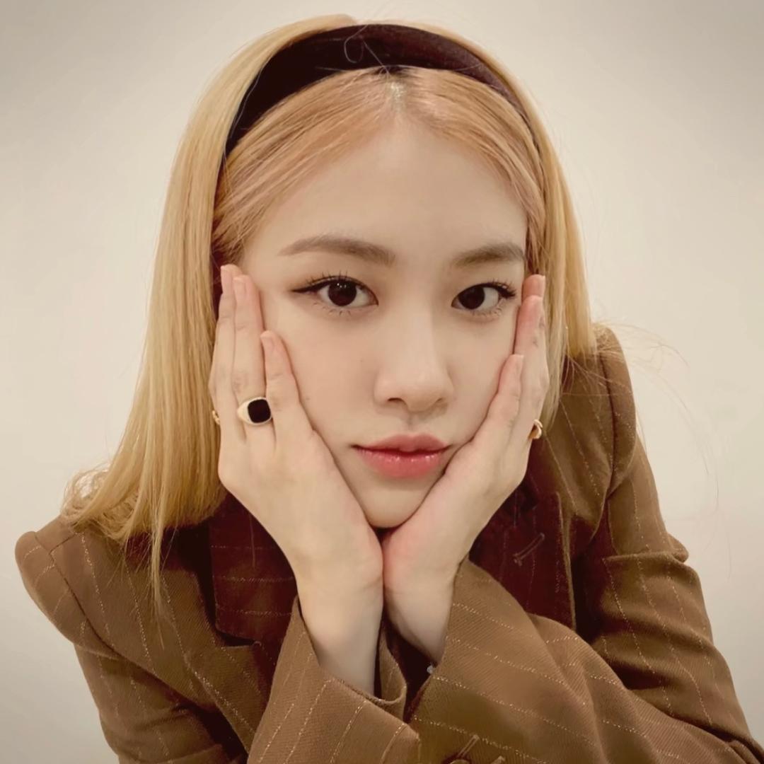 𝐝𝐚𝐧 𝐳𝐞𝐧𝐠