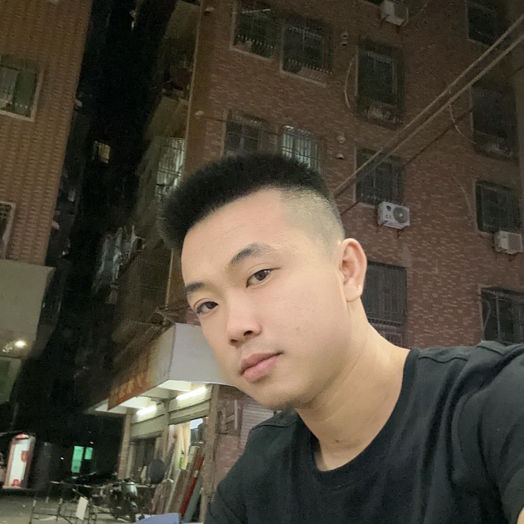 小弟弟