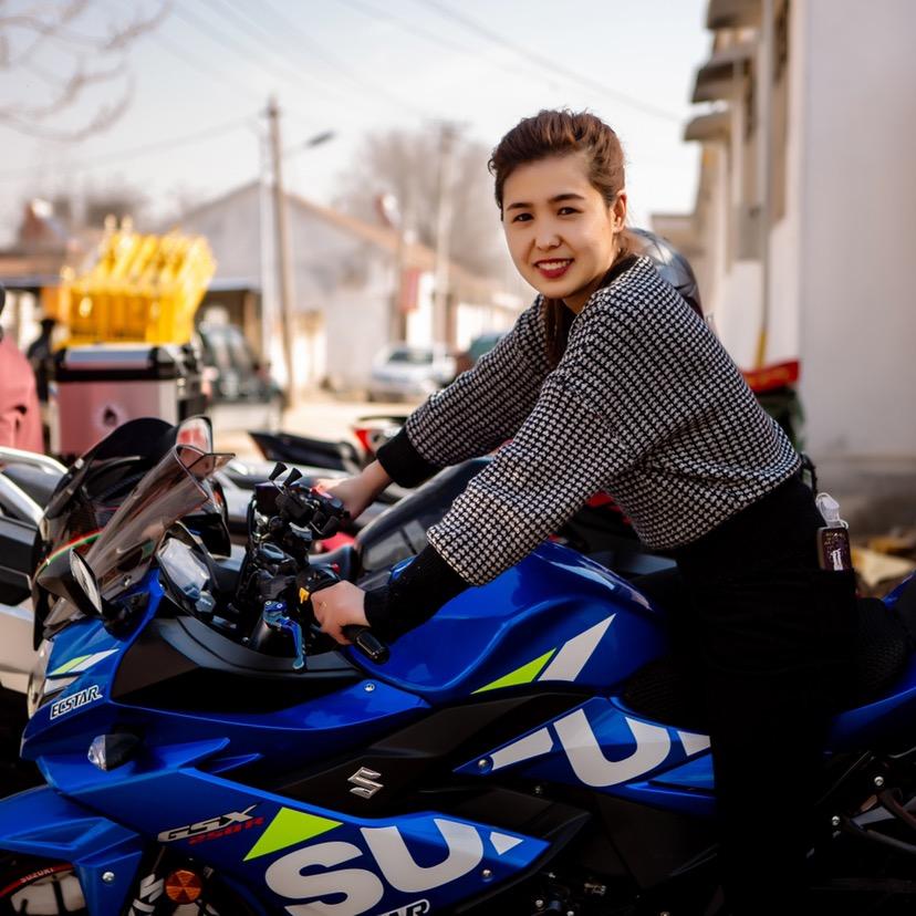 夏津V9气球创意小芳