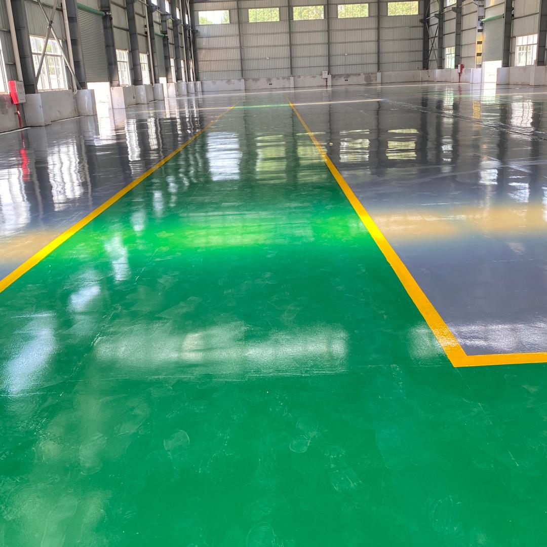 环 氧 地 平 漆 施 工