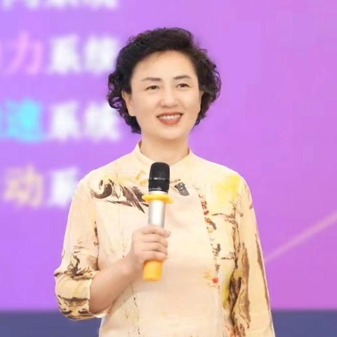 何虹洁父母课堂