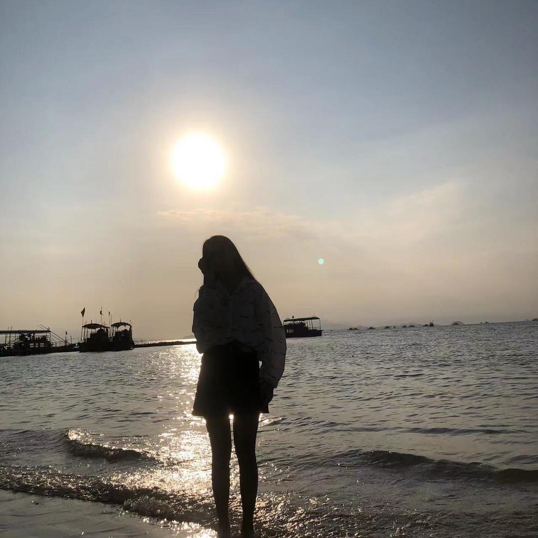 草莓熊🐻🌟🐼