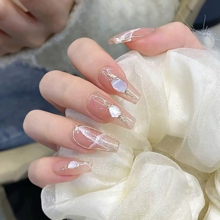 蝶恋花穿戴甲