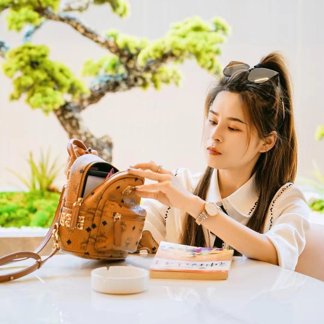 星星还能吃“亿”口（抖来抖去）