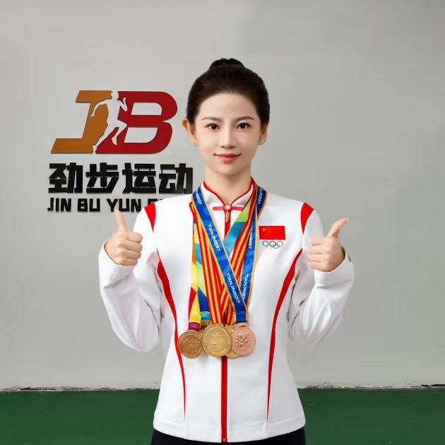 劲步运动潮鞋店