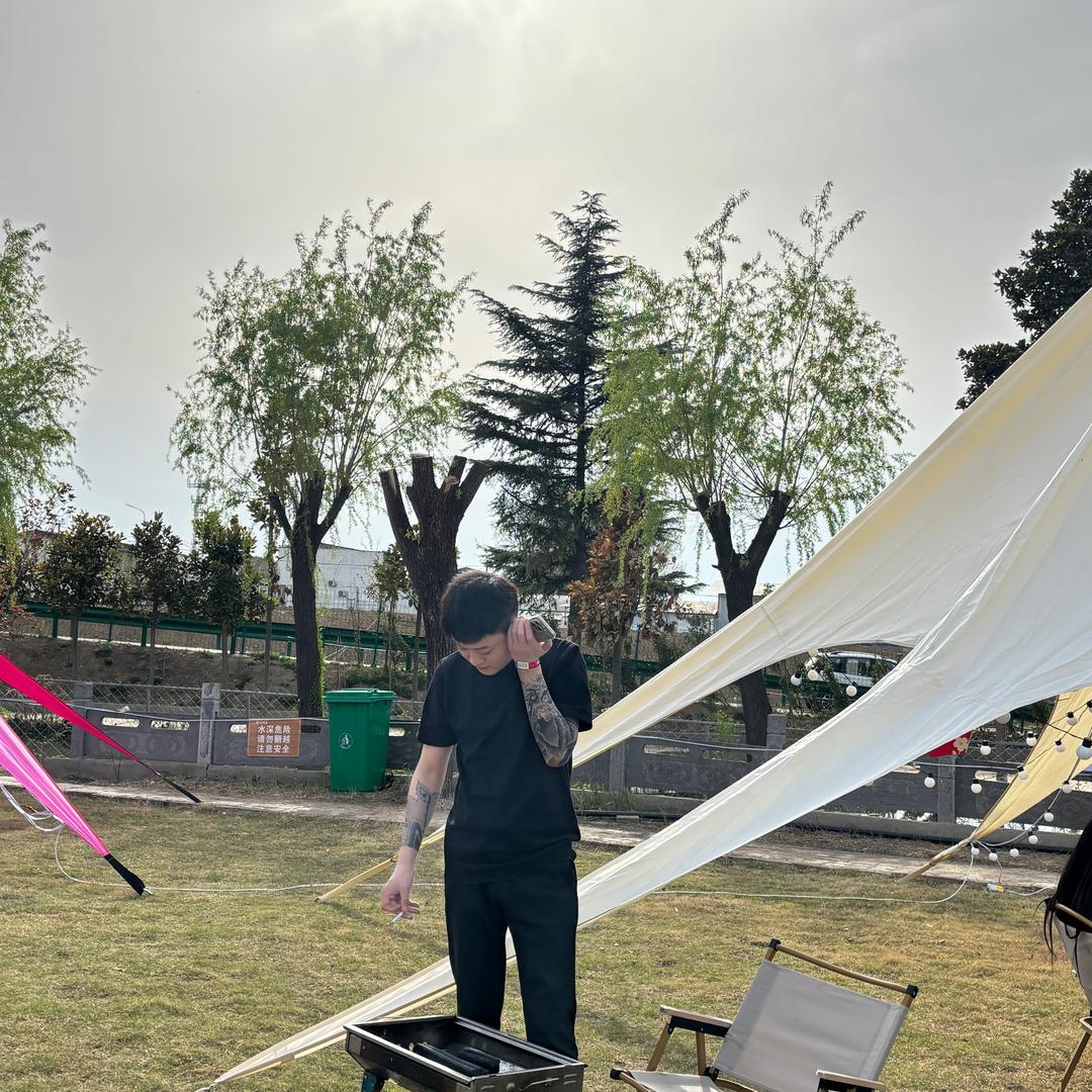 人无再少年 🚶🏻‍♂️