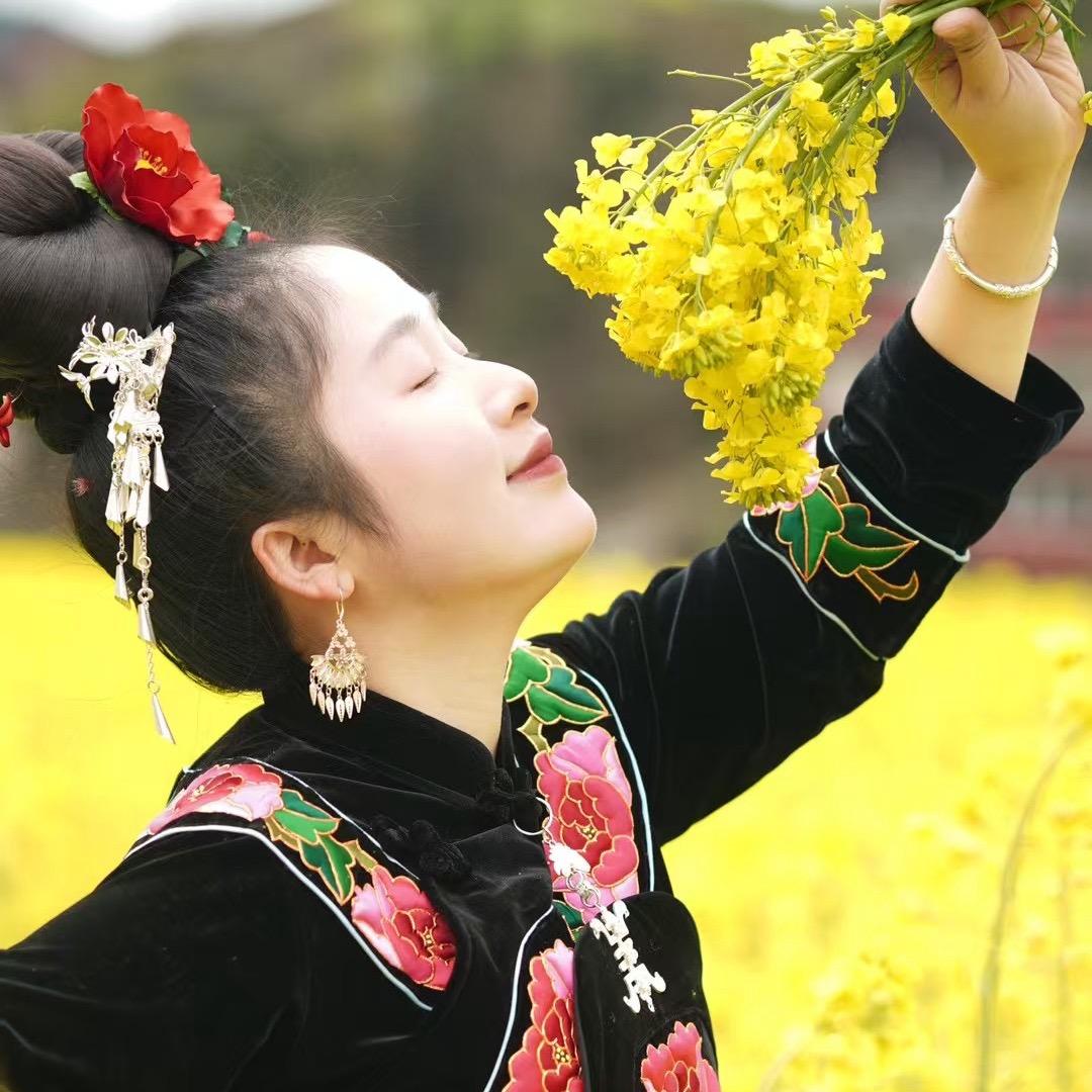 董悠悠