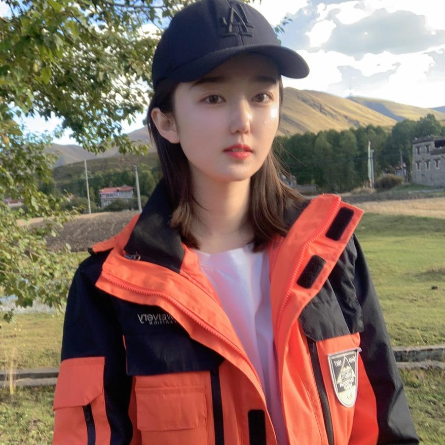 东莞市企石华新展示柜制作厂