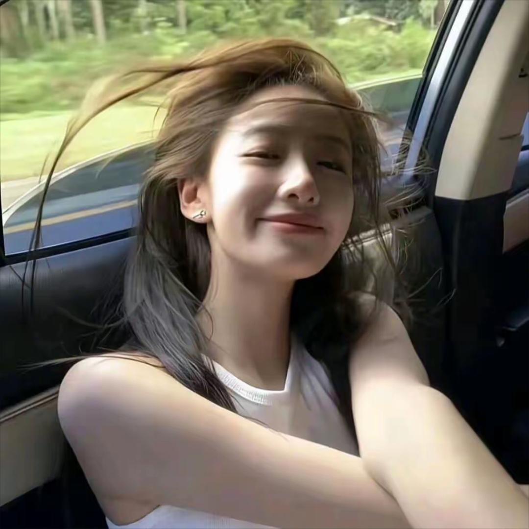 德周小秘书