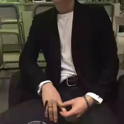 不谈感情。