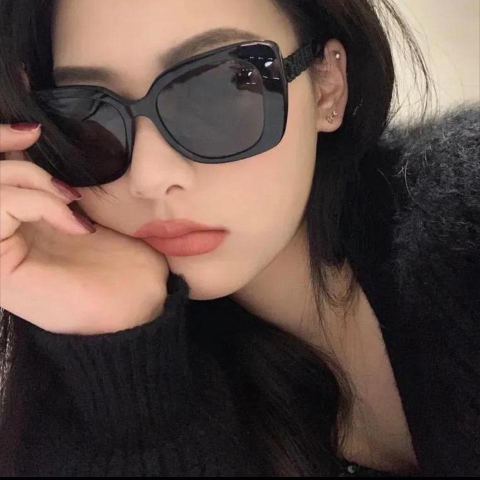 靓颖女装（花）