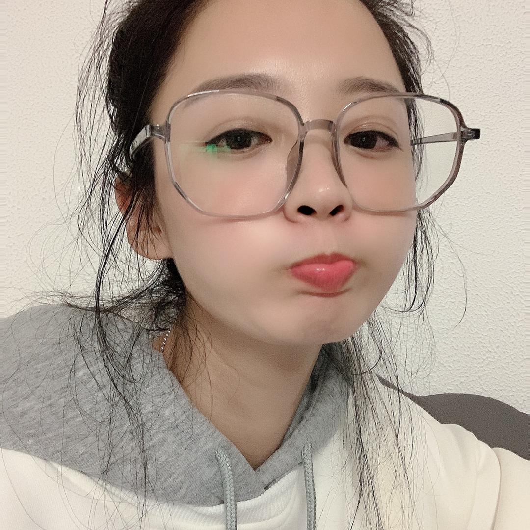 小爱美衣服装