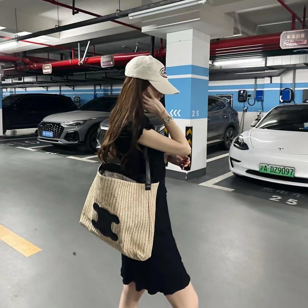 双子座♊️女孩
