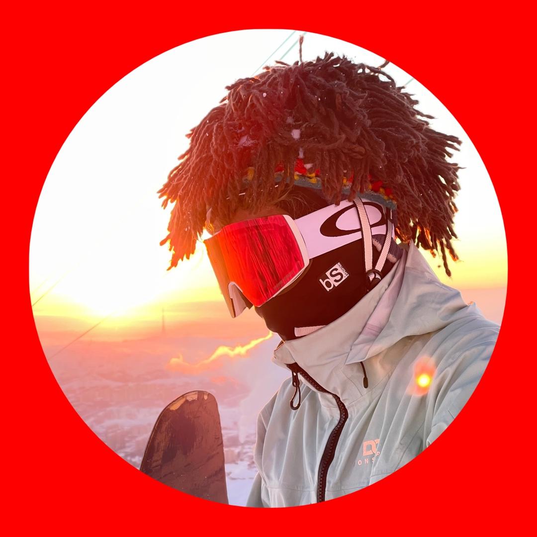 滑雪小姚不怕冷(二世古滑雪)