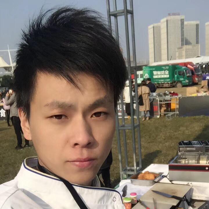 杨闯