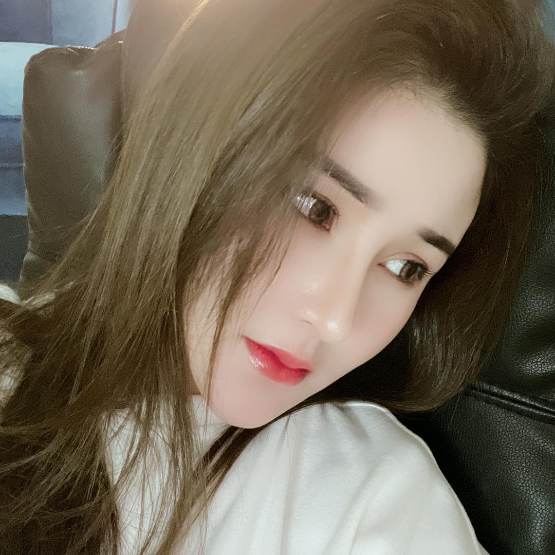 苗苗queen