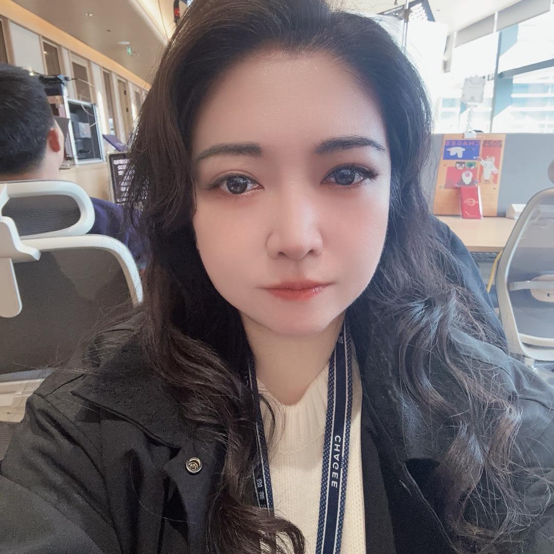 小佳佳佳
