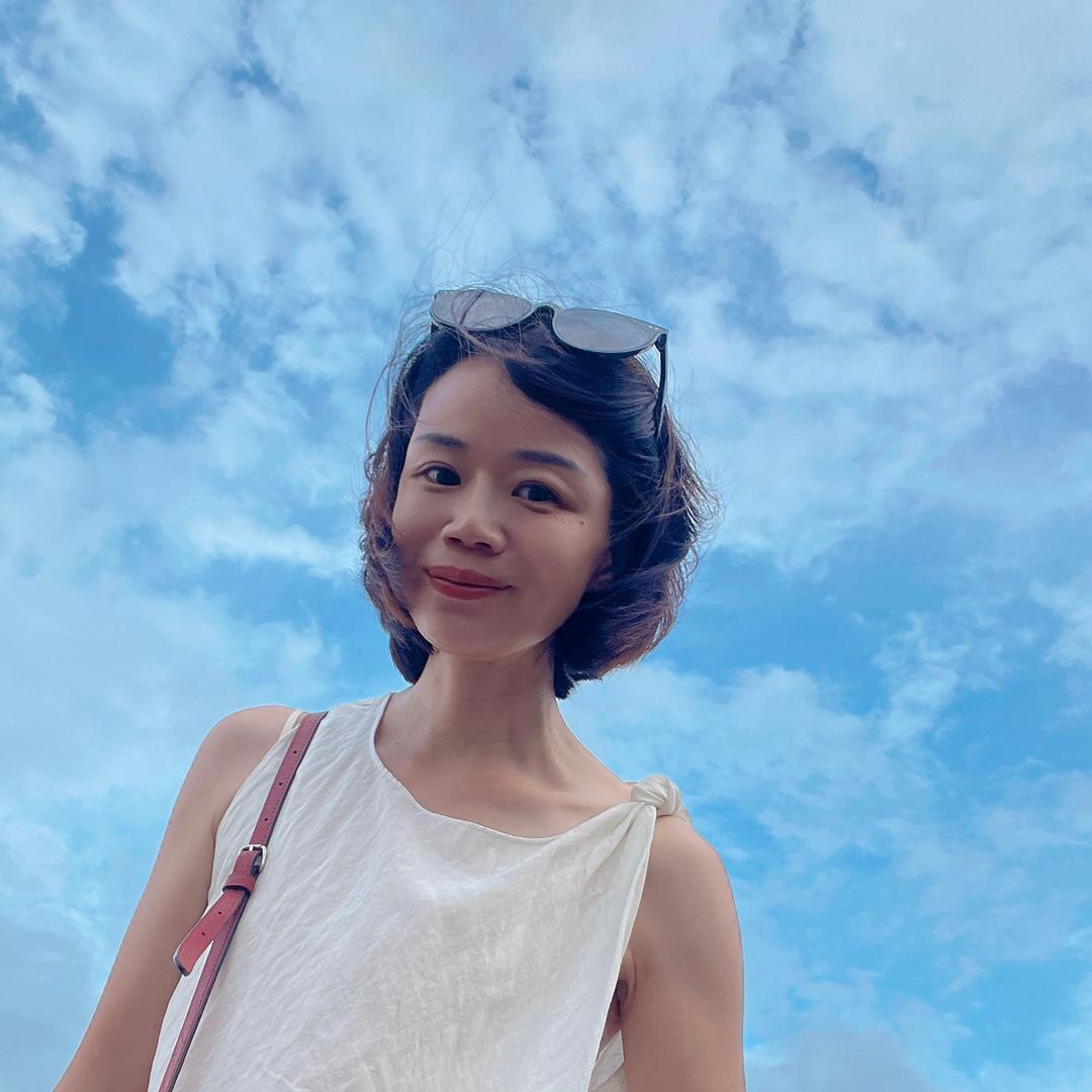 妮在海外