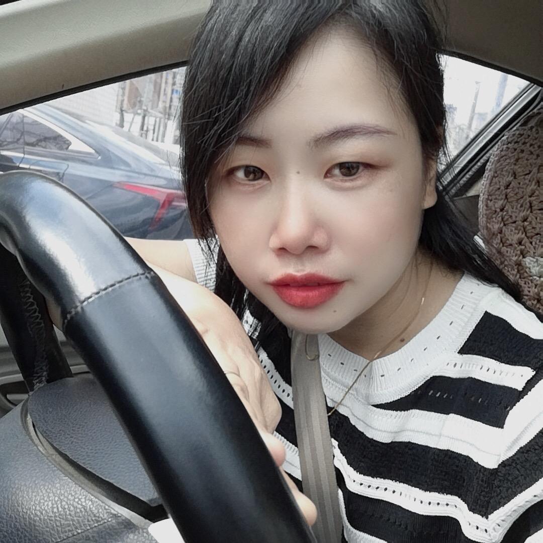 云彩服饰