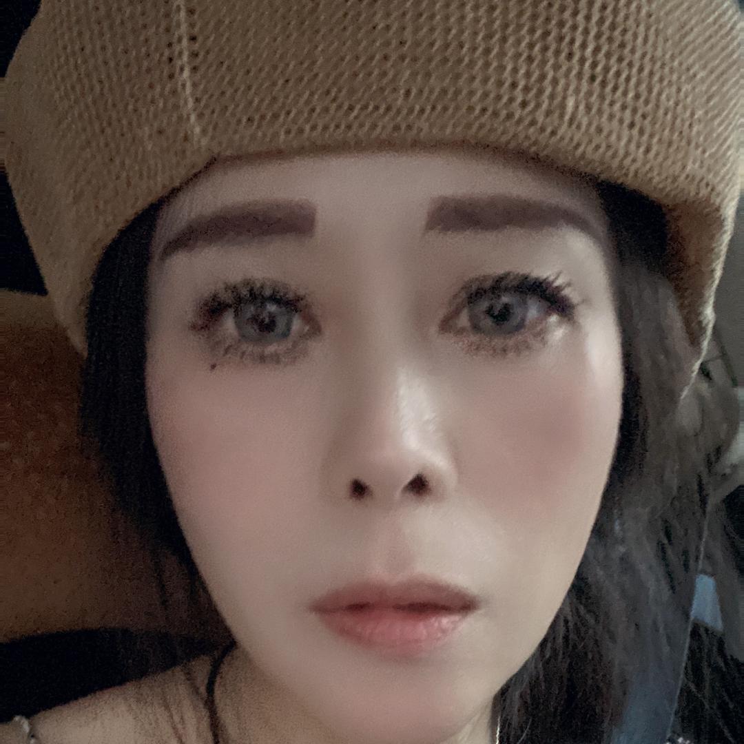 Q：B：冰儿