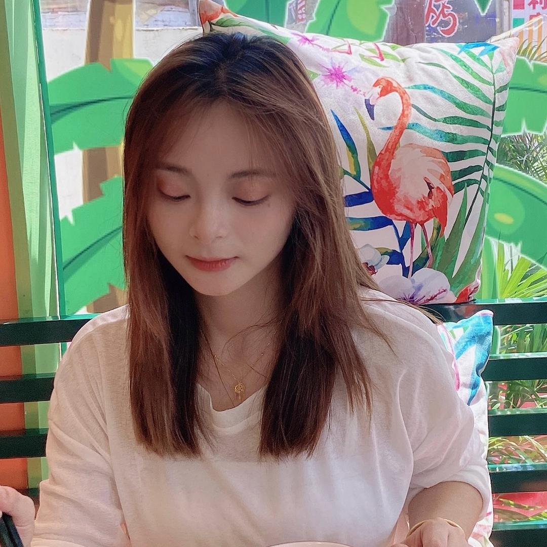 澂子爱吃小零食