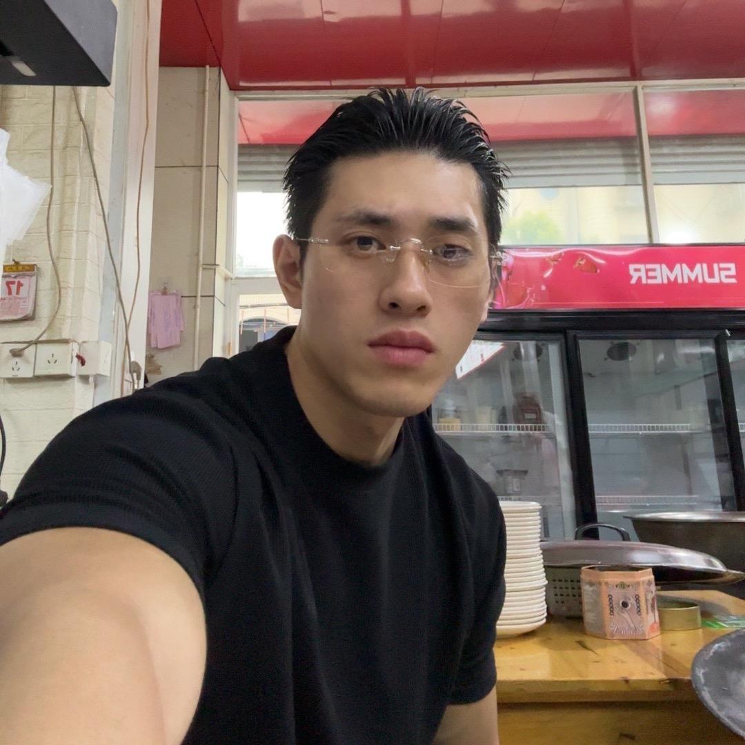 跳动的生煎（大鼻子2025减脂版）