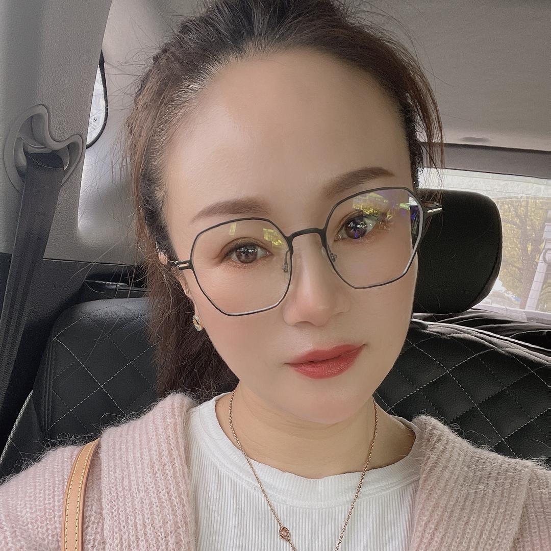 小妮