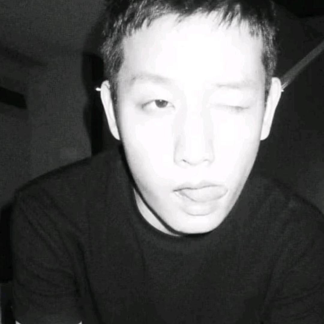 谜一样的男人