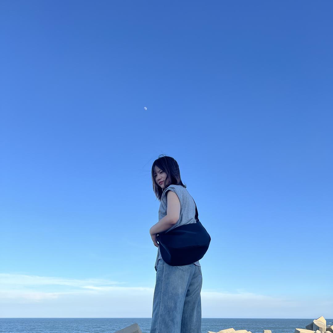 东阳娅嘉箱包
