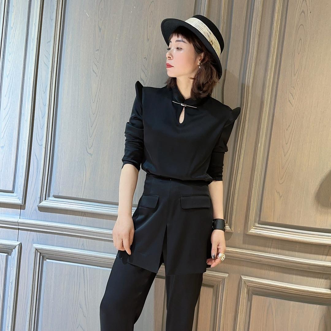 金华市婺城区诱见服装店
